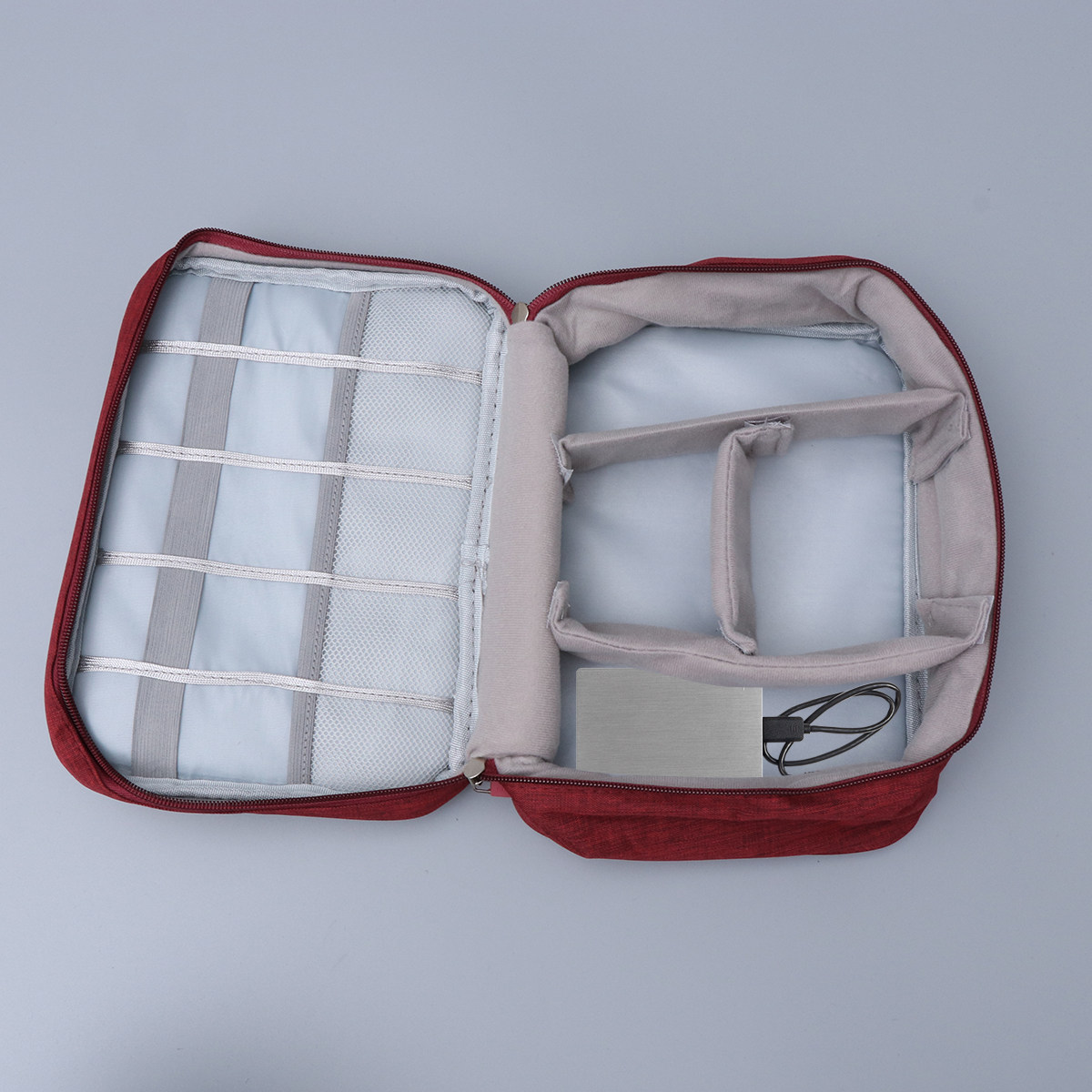 トラベル収納バッグ データケーブルオーガナイザー 防水 耐傷 - Tech Accessories Storage のレビューと価格