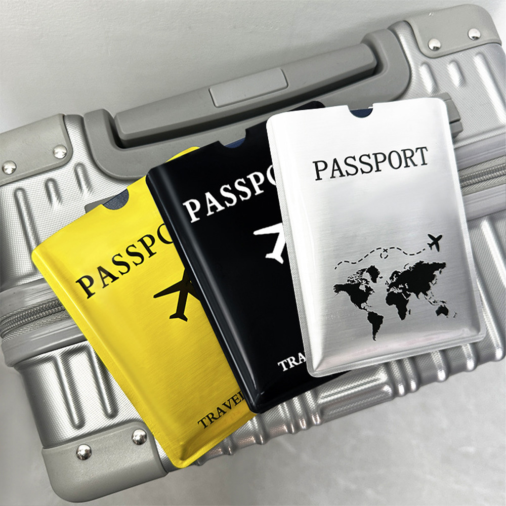 アルミホイルパスポート保護ケース、耐磁性および盗難防止ブラシ - Tech Accessories For Travel のレビューと価格
