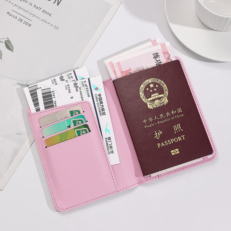 ハローキティ 女性用パスポートカバー PUレザー 多機能クレ - Tech Accessories For Travel のレビューと価格